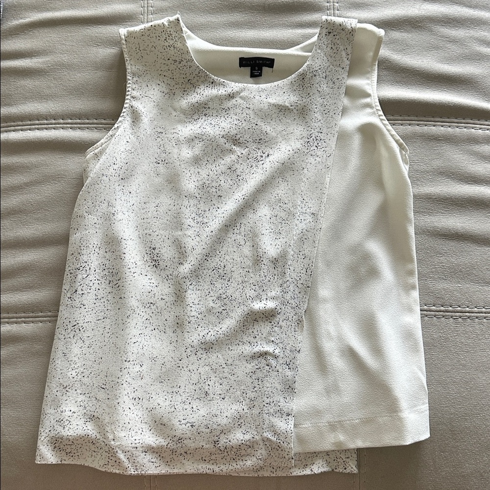Willi Smith White and Gray Speckled Blouse